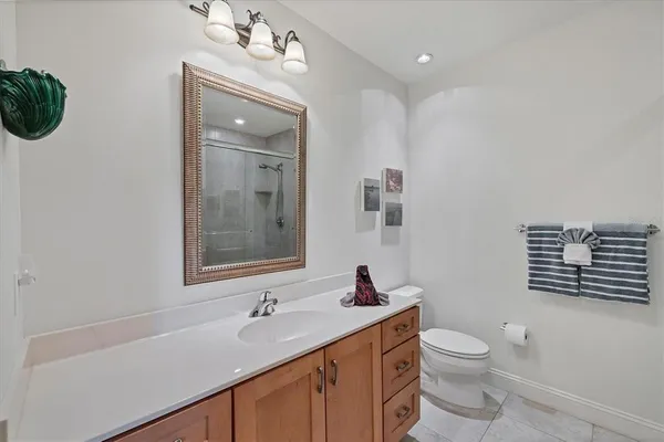 $385,000 | 7710 Lake Vista Court, Unit 205, Lakewood Ranch, FL 34202