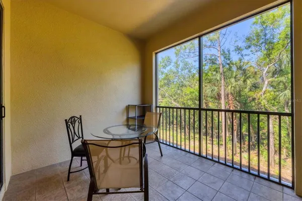 $385,000 | 7710 Lake Vista Court, Unit 205, Lakewood Ranch, FL 34202
