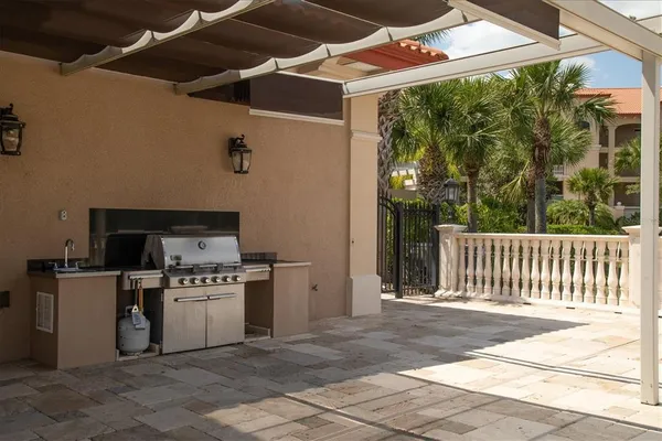 $385,000 | 7710 Lake Vista Court, Unit 205, Lakewood Ranch, FL 34202