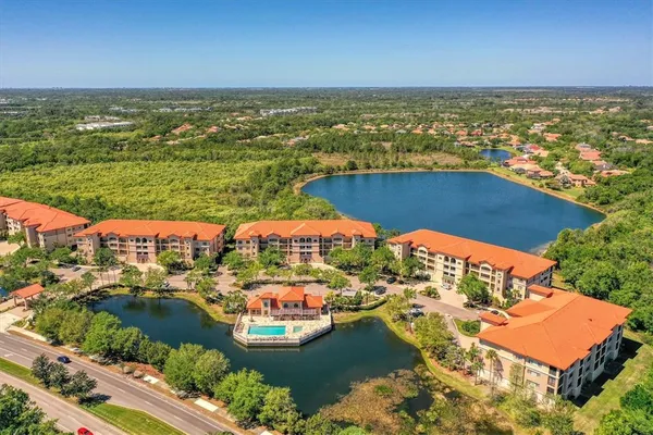 $385,000 | 7710 Lake Vista Court, Unit 205, Lakewood Ranch, FL 34202