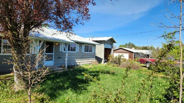 $349,000 | 19215 Hooker Creek Road, Cottonwood, CA 96022