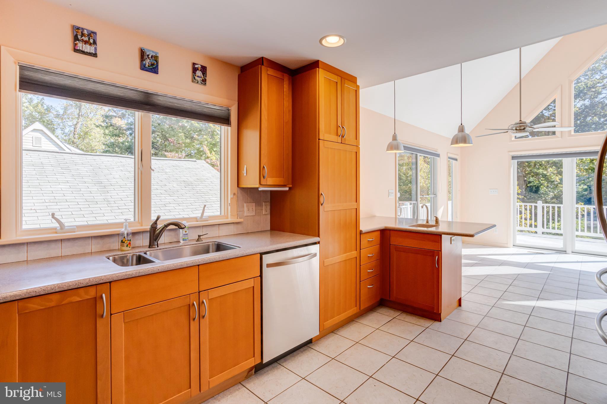 2416 Poplar Road Essex, MD 21221 - Photo 47 of 99