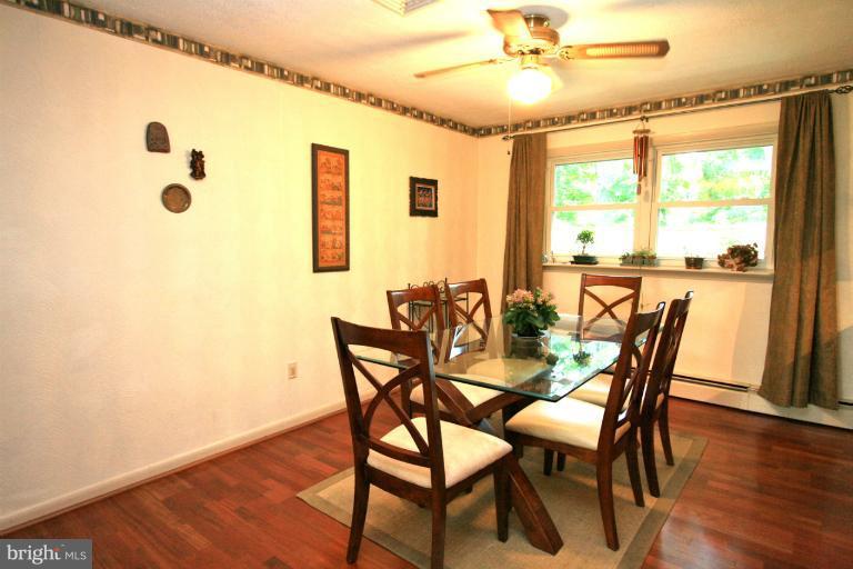 1618 Bay Ridge Road Edgewater, MD 21037 - Photo 2 of 28 Dining Room