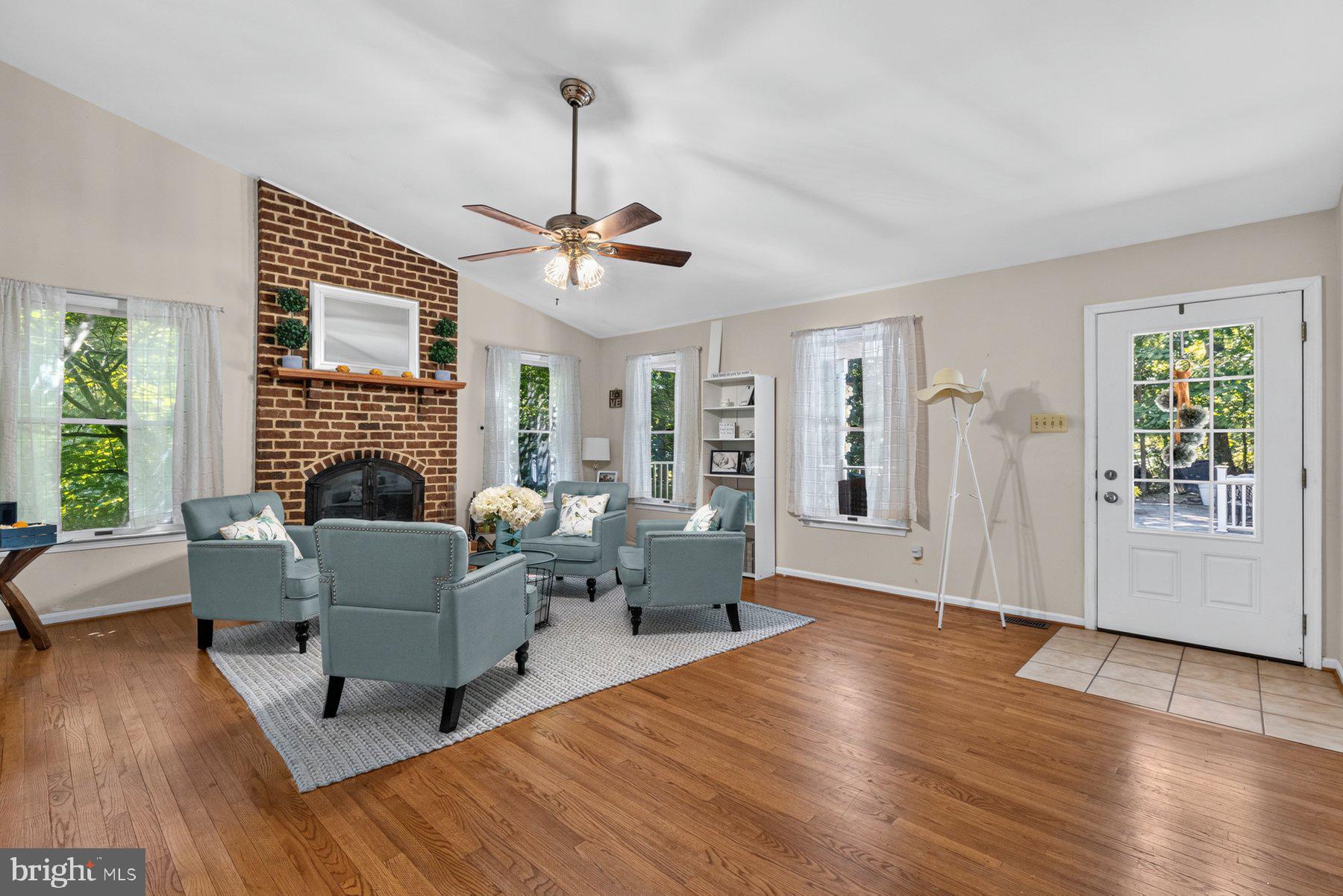 415 Dutrow Road Westminster, MD 21157 - Photo 12 of 40 Gallery Image 12