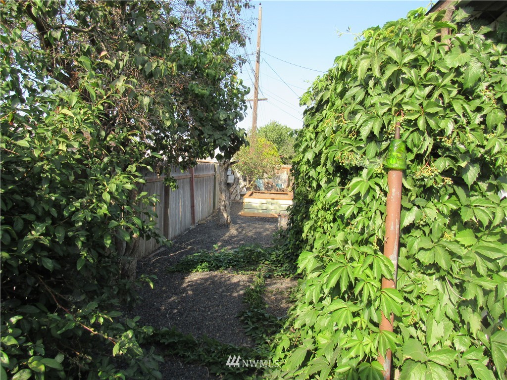 314 North Dale Road Moses Lake, WA 98837 - Photo 22 of 23 Gallery Image 22