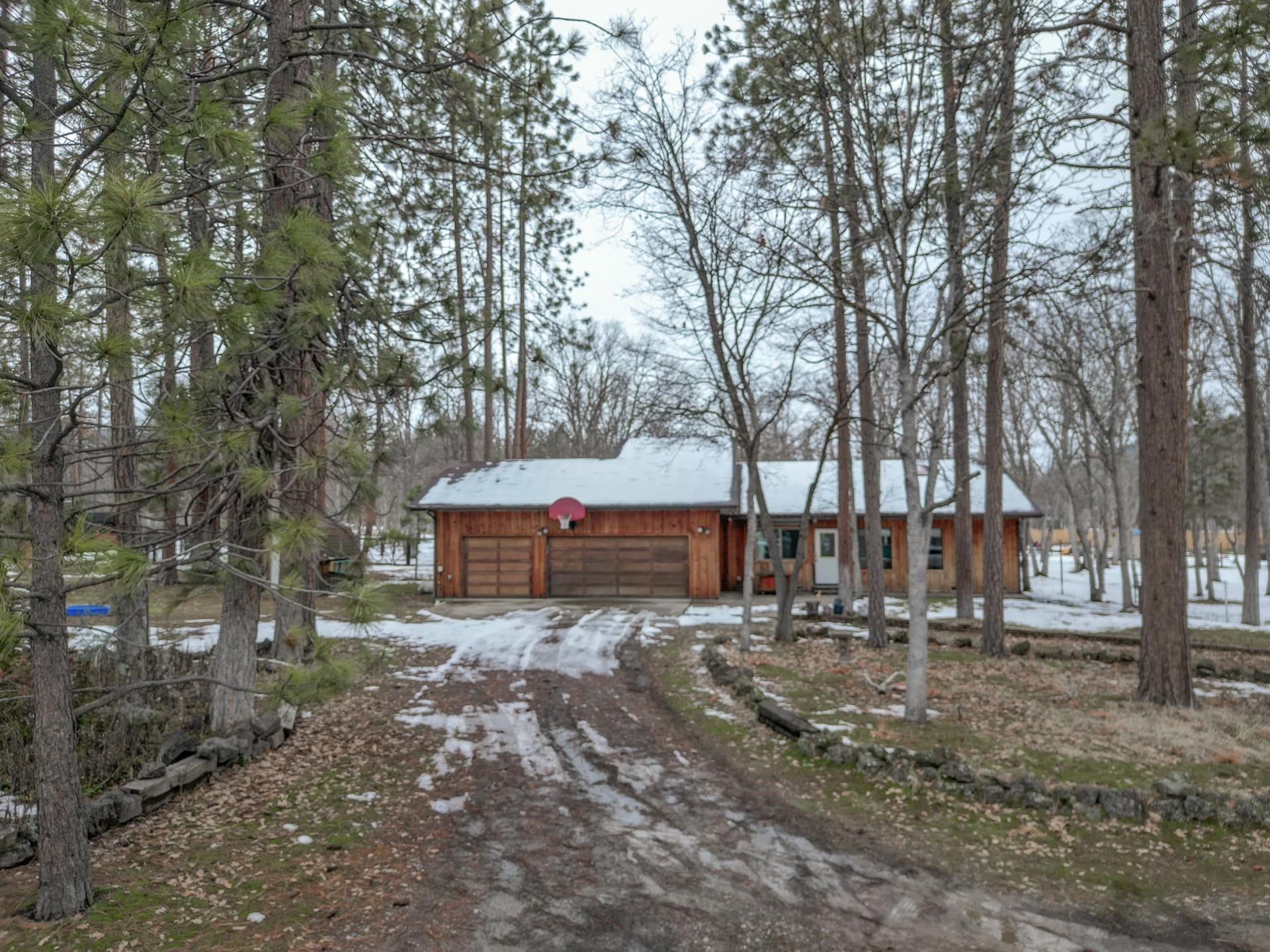 237 Hammond Road Yreka, CA 96097 - Photo 33 of 42 Gallery Image 33