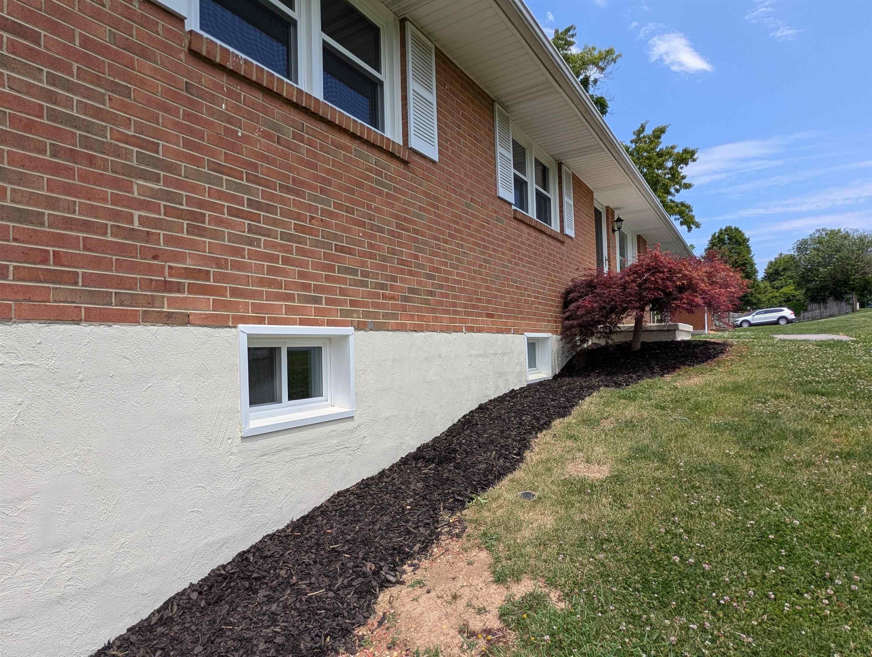 7681 Brandon Road Radford, VA 24141 - Photo 34 of 40 Gallery Image 34