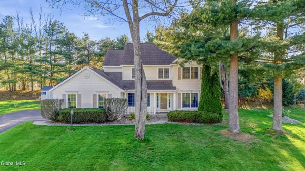 $690,000 | 8015 Gregory Lane, Guilderland, NY 12303
