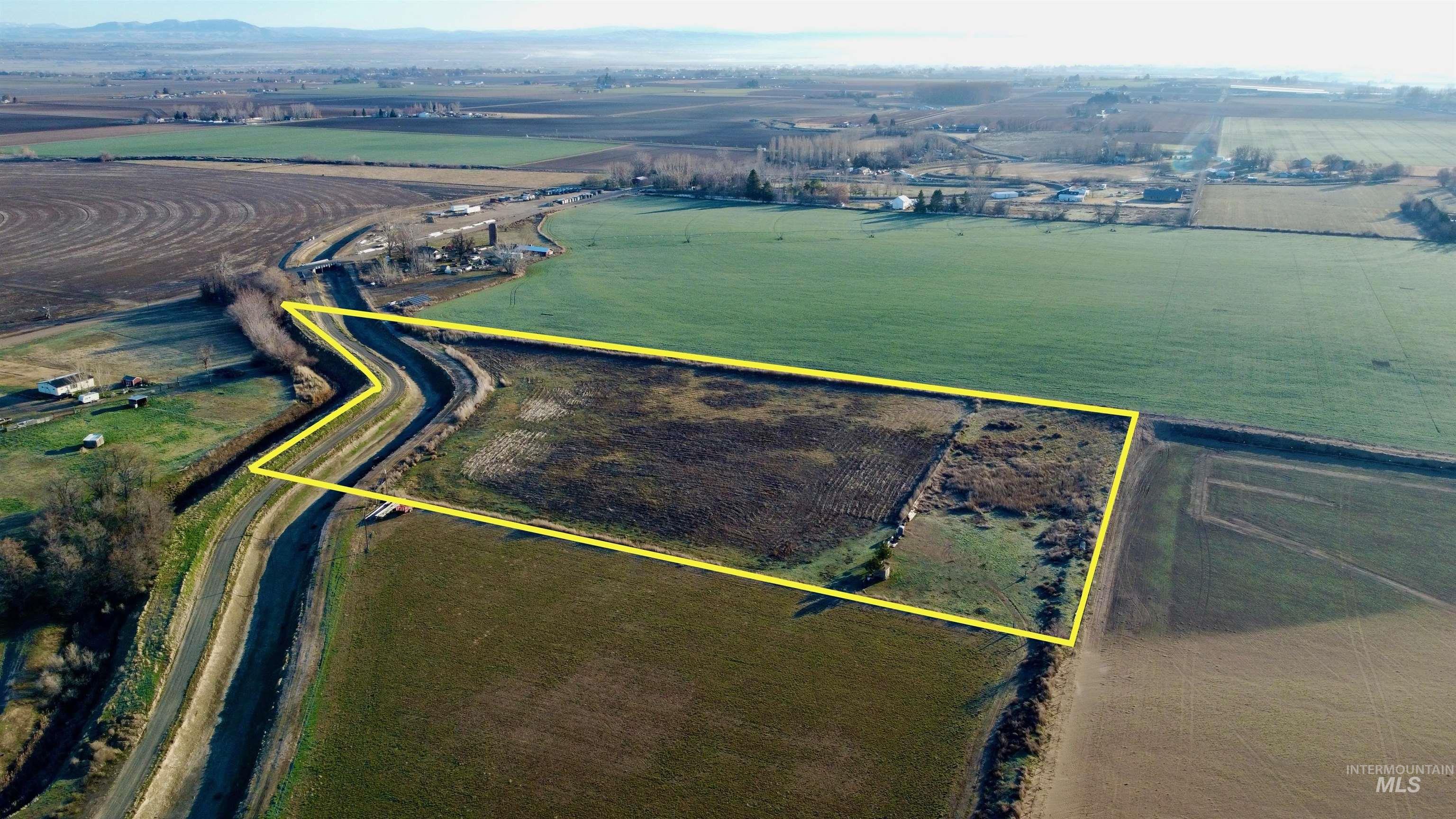 23740 Boehner Road Wilder, ID 83676 - Photo 2 of 18