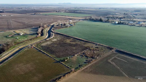 $435,000 | 23740 Boehner Road, Wilder, ID 83676