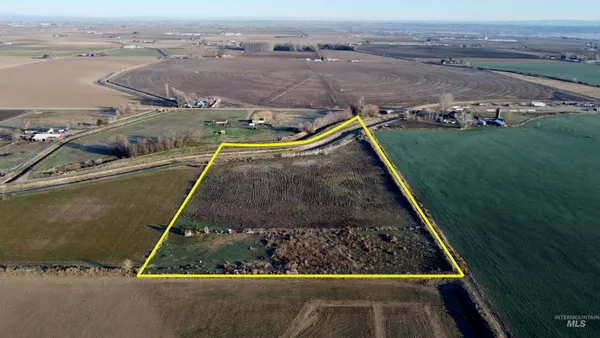 $435,000 | 23740 Boehner Road, Wilder, ID 83676