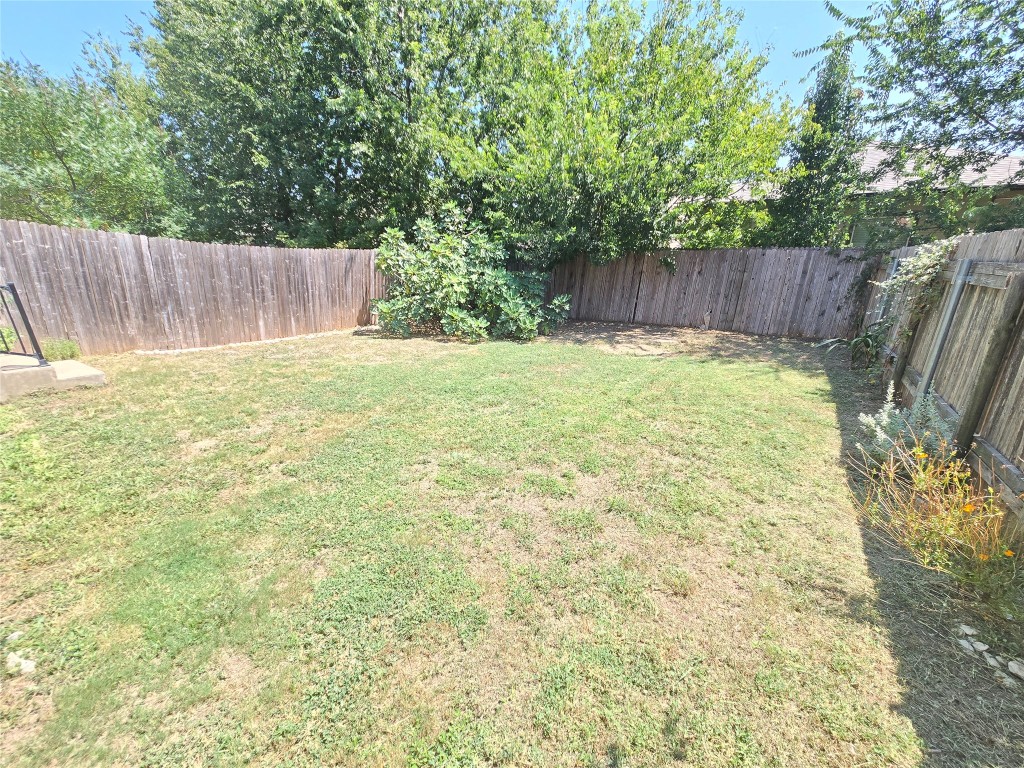 7509 Lazy Creek Drive, Unit B Austin, TX 78724 - Photo 18 of 20 View of fenced backyard