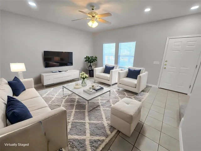 $1,675 | 7509 Lazy Creek Drive, Unit B, Austin, TX 78724