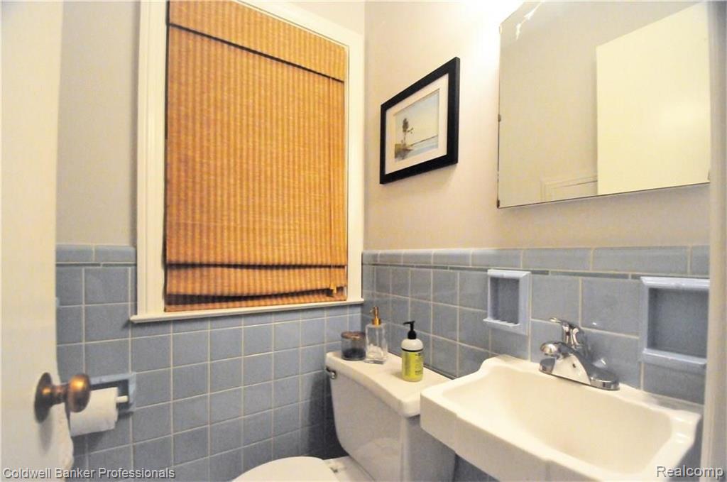 1167 Audubon Road Grosse Pointe, MI 48230 - Photo 24 of 39