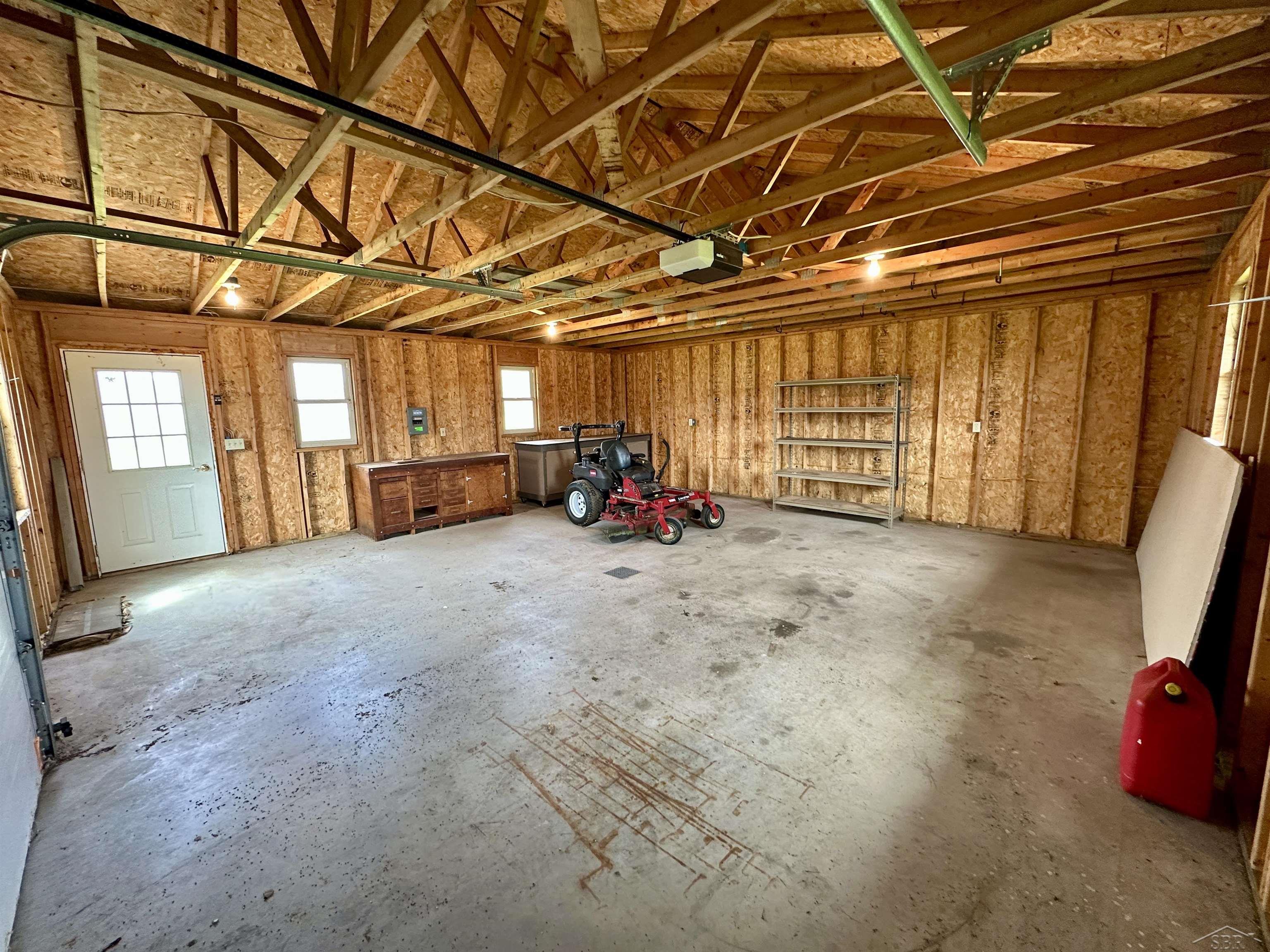 2808 North Thomas Road Saginaw, MI 48609 - Photo 26 of 30 50173508-55332605-3e77-4252-bc96-d2e86847892b.JPG