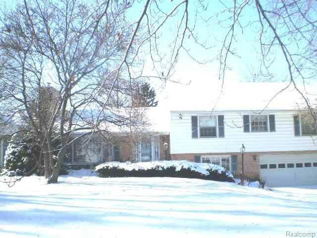 5300 Van Dyke Road Almont, MI 48003 - Photo 1 of 2 Property Photo