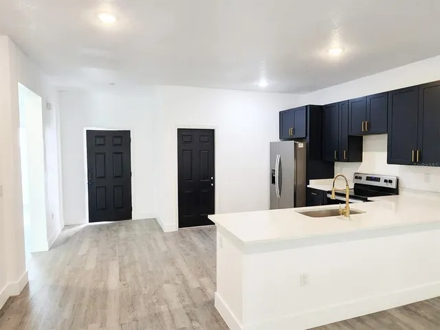 $1,950 | 109 Doctor Martin Luther King Junior Boulevard, Unit A, Lake Wales, FL 33853