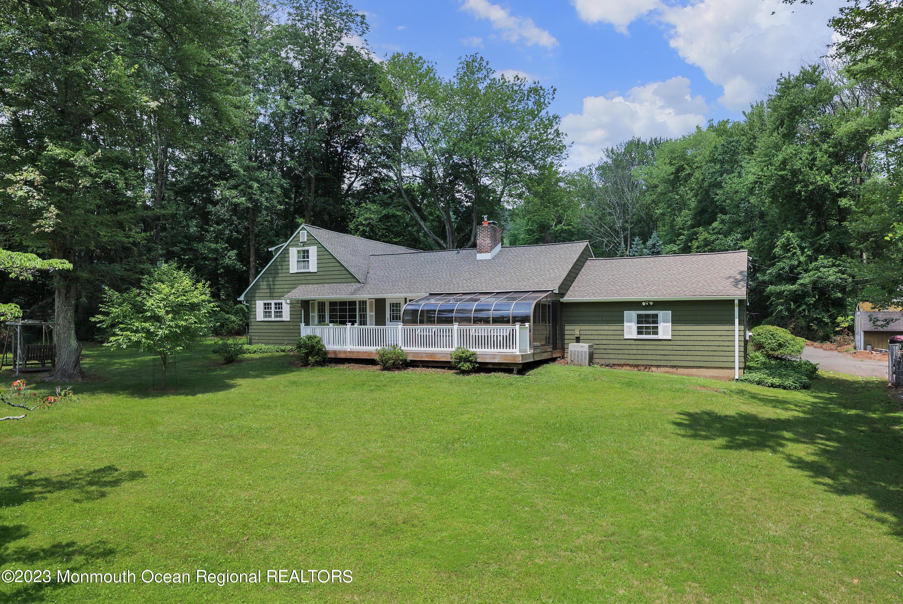 37 Redmont Road Watchung, NJ 07069 - Photo 36 of 45 758A3271_2_3_4_5