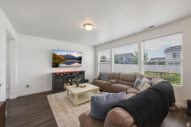 906 South 750 West Springville, UT 84663 - Photo 10 of 29