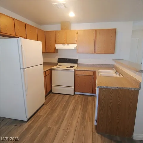 $995 | 1884 Nebula Drive, Unit 276, Las Vegas, NV 89115