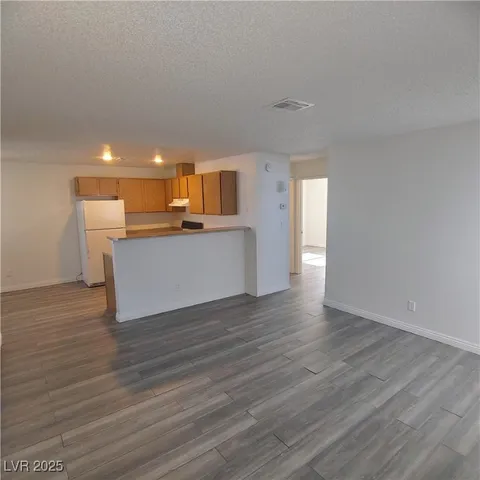 $995 | 1884 Nebula Drive, Unit 276, Las Vegas, NV 89115