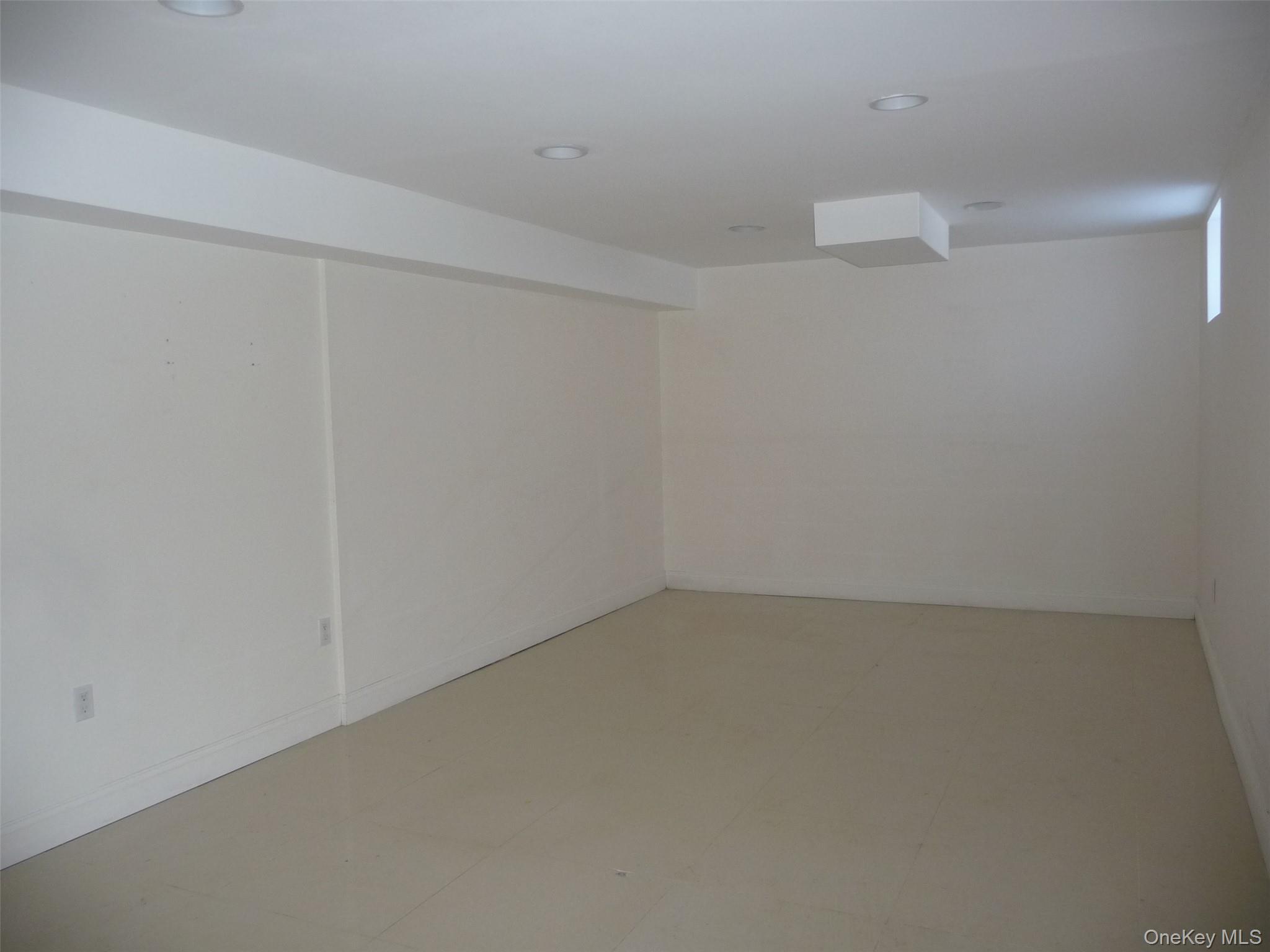 49 Lane Gate Road Wappingers Falls, NY 12590 - Photo 42 of 47 an empty room with a empty space