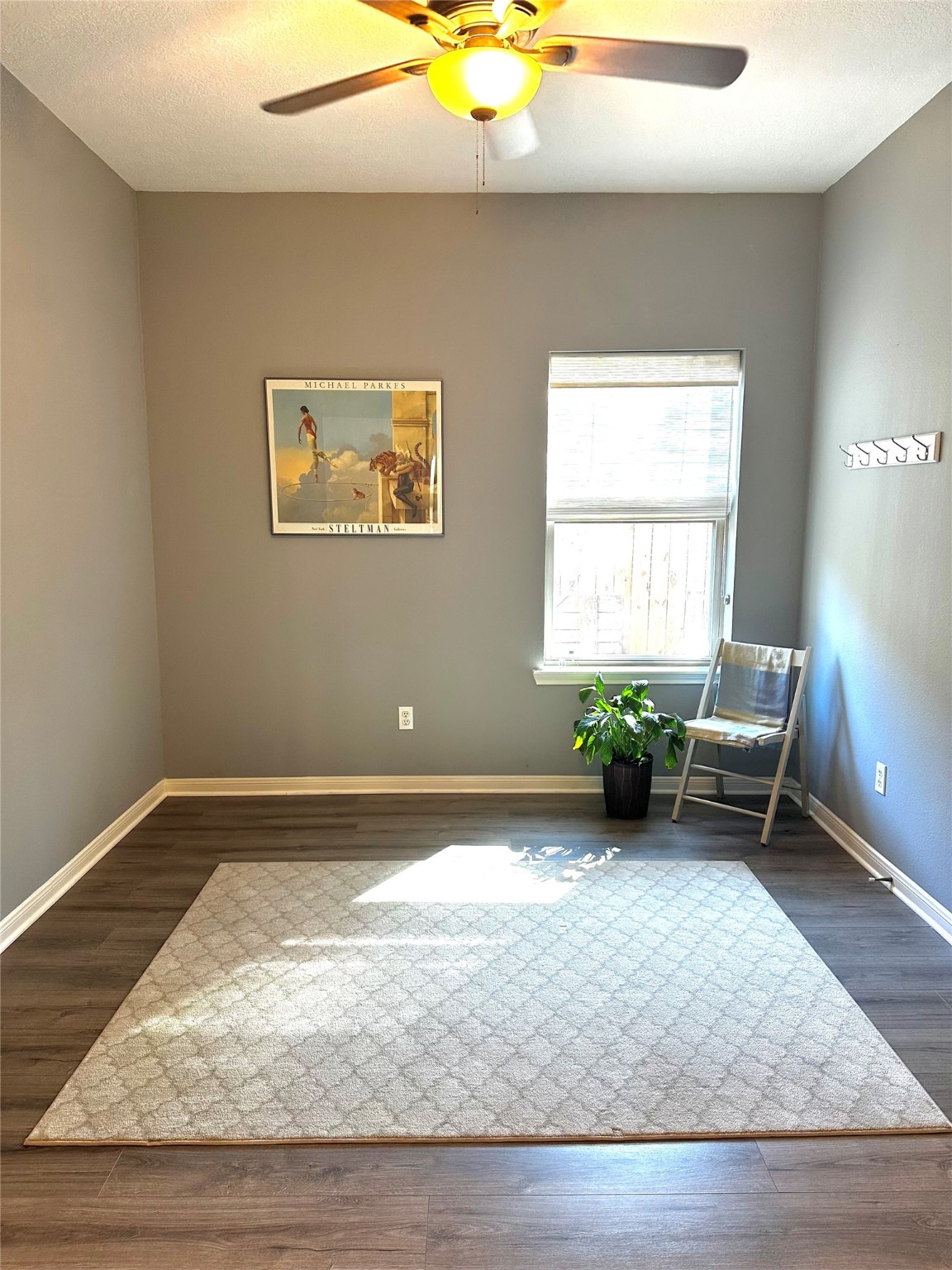 12922 Mills Bend Street Houston, TX 77070 - Photo 34 of 50 a view of a livingroom with furniture and window