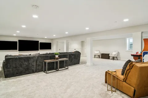 $1,250,000 | 302 East Hillside Avenue, Barrington, IL 60010