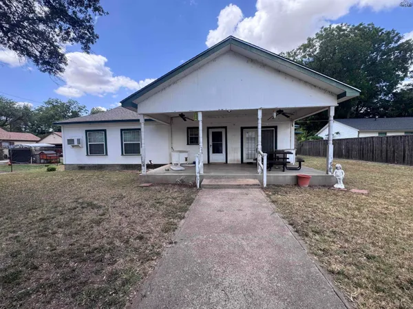 $90,000 | 303 Kirk Street, Burkburnett, TX 76354
