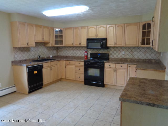 38 South New Prospect Road Jackson, NJ 08527 - Photo 3 of 19 DSC05205