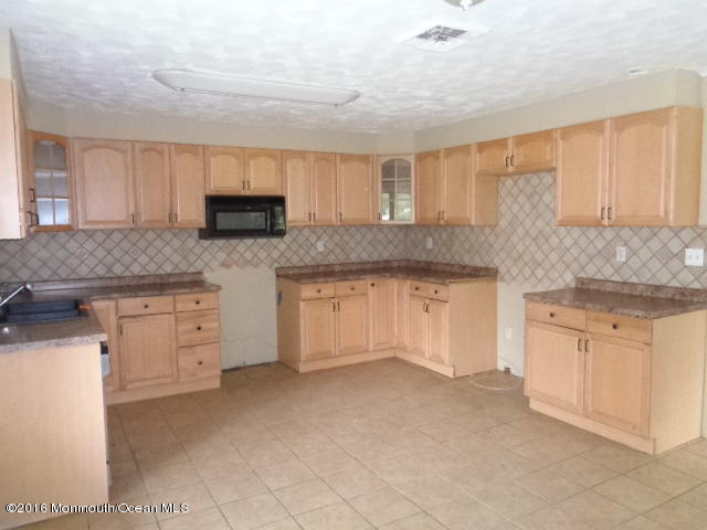 38 South New Prospect Road Jackson, NJ 08527 - Photo 4 of 19 DSC03889