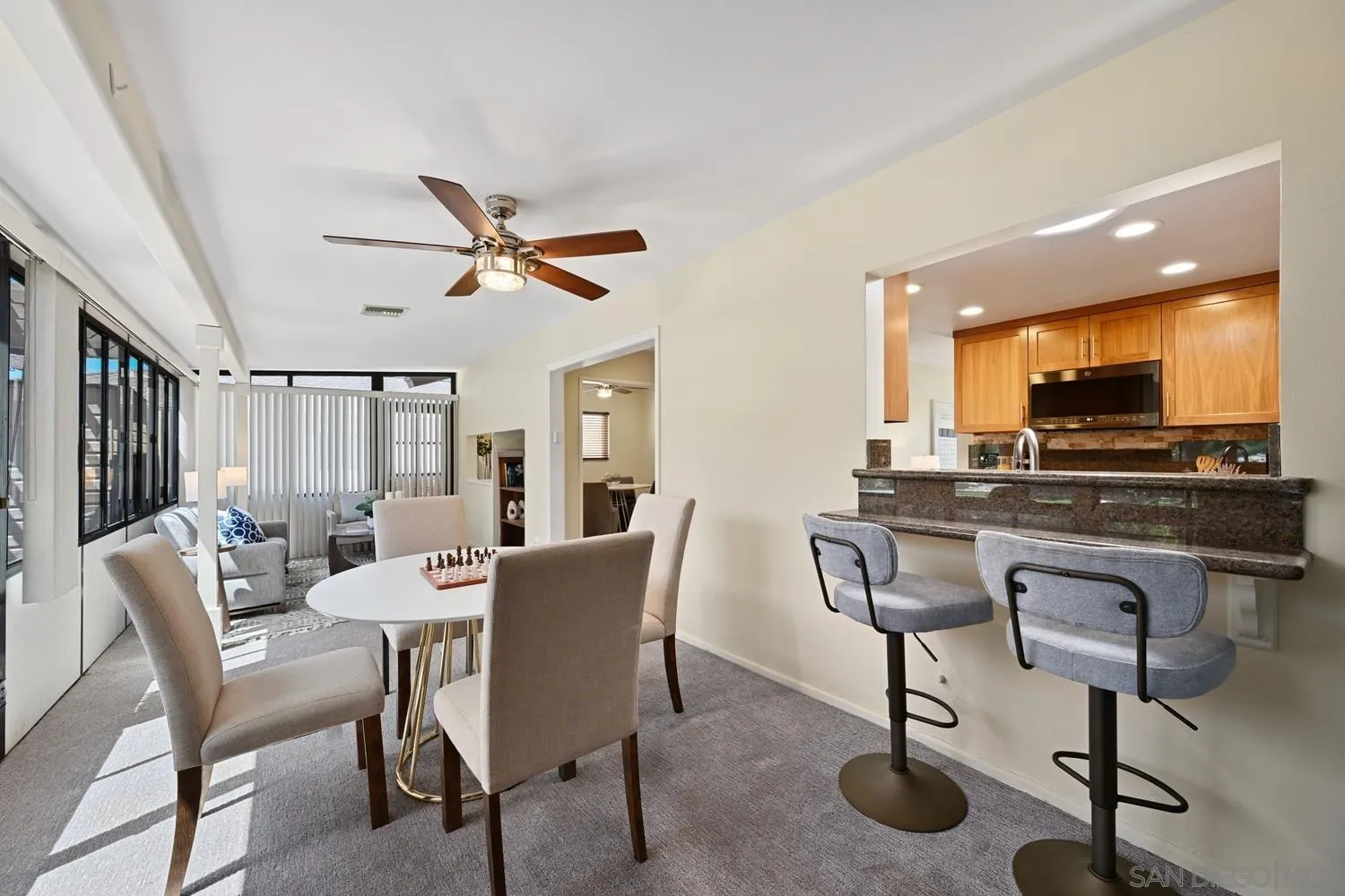 12061 Callado Road San Diego, CA 92128 - Photo 17 of 51 Sun Room
