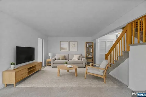 $528,888 | 319 Gorge Road, Unit 5, Cliffside Park, NJ 07010