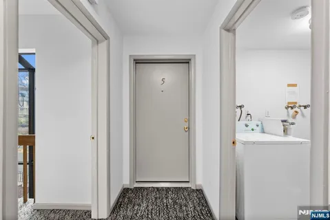 $528,888 | 319 Gorge Road, Unit 5, Cliffside Park, NJ 07010
