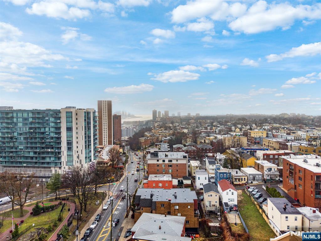 319 Gorge Road, Unit 5 Cliffside Park, NJ 07010 - Photo 27 of 30