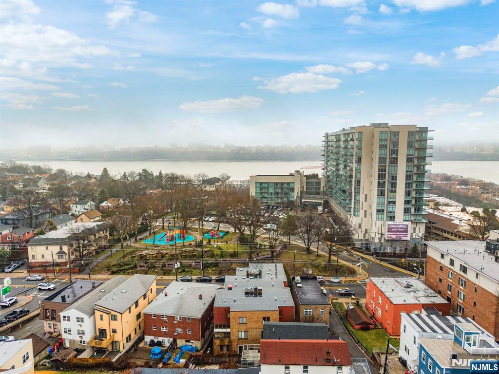 319 Gorge Road, Unit 5 Cliffside Park, NJ 07010 - Photo 29 of 30