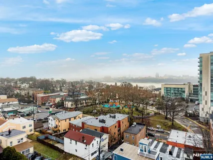 $528,888 | 319 Gorge Road, Unit 5, Cliffside Park, NJ 07010