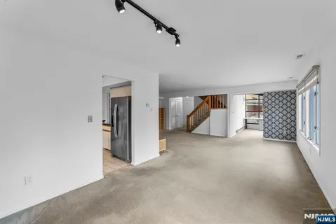 $528,888 | 319 Gorge Road, Unit 5, Cliffside Park, NJ 07010