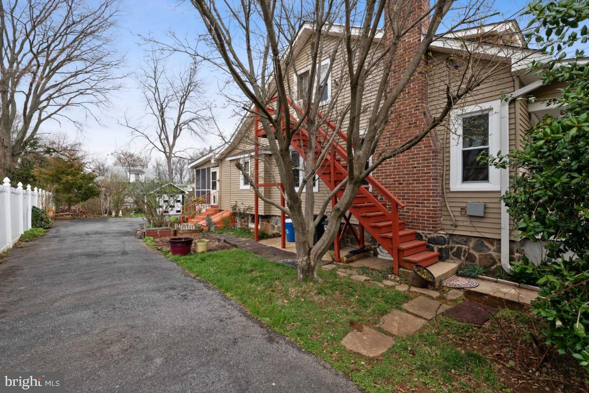 3620 Langrehr Road Baltimore, MD 21244 - Photo 21 of 40 Driveway. Side staircase to UNIT #2 upstairs