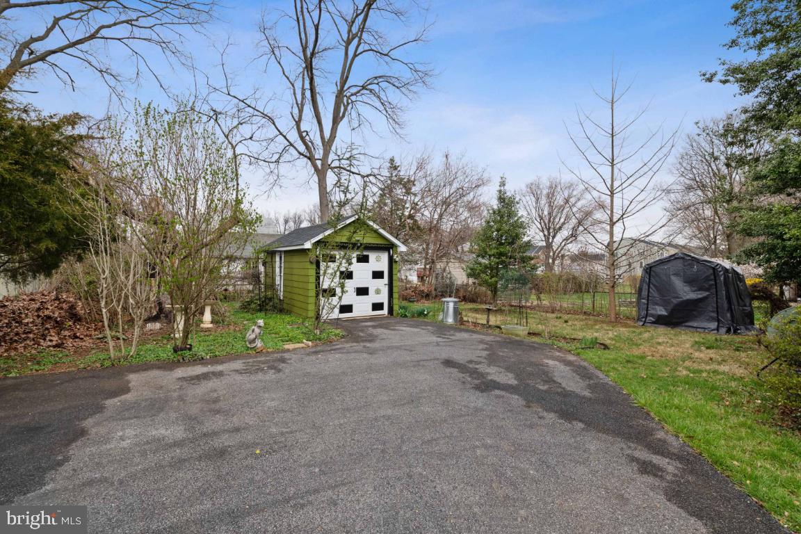 3620 Langrehr Road Baltimore, MD 21244 - Photo 31 of 40 Garage