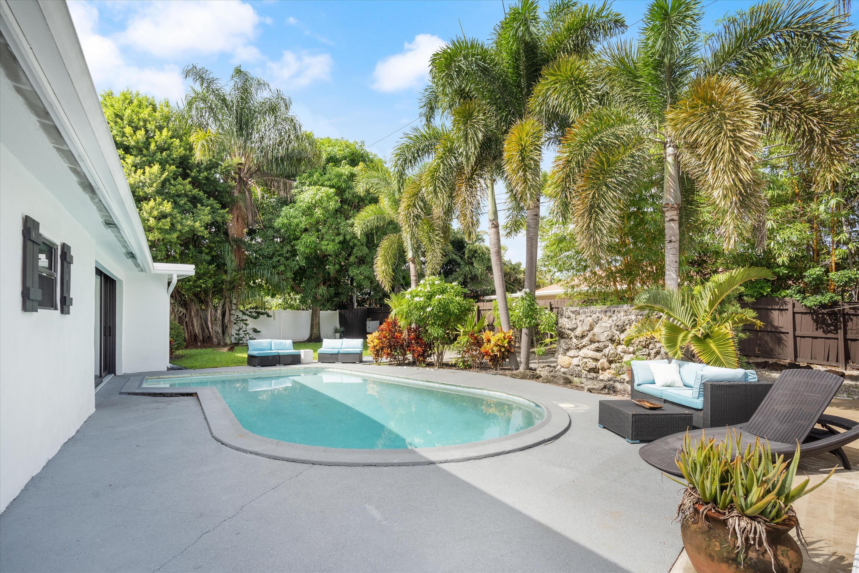 901 Southwest 12th Avenue Boca Raton, FL 33486 - Photo 23 of 25 24-901 SW 12th Ave Boca Raton, FL-104