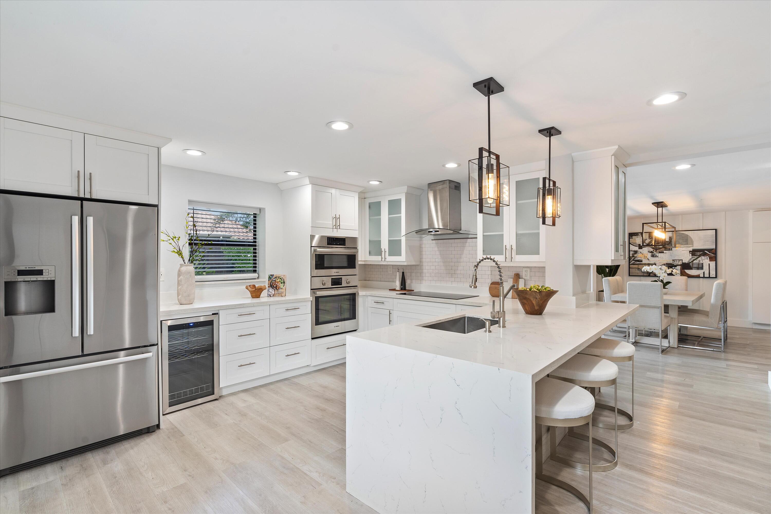 901 Southwest 12th Avenue Boca Raton, FL 33486 - Photo 7 of 25 08-901 SW 12th Ave Boca Raton, FL-110