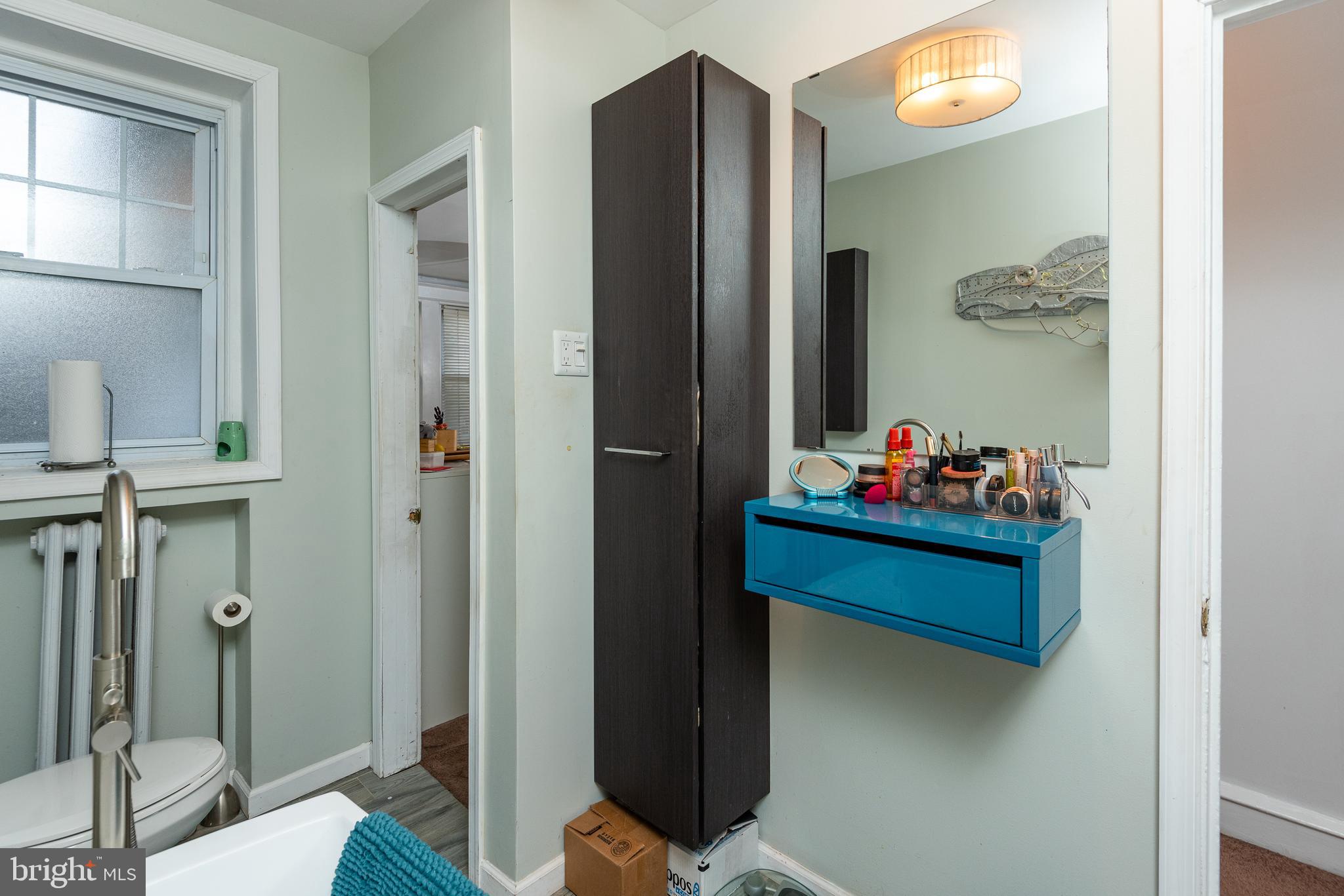 426 Glen Echo Road Philadelphia, PA 19119 - Photo 57 of 77 owner's bath