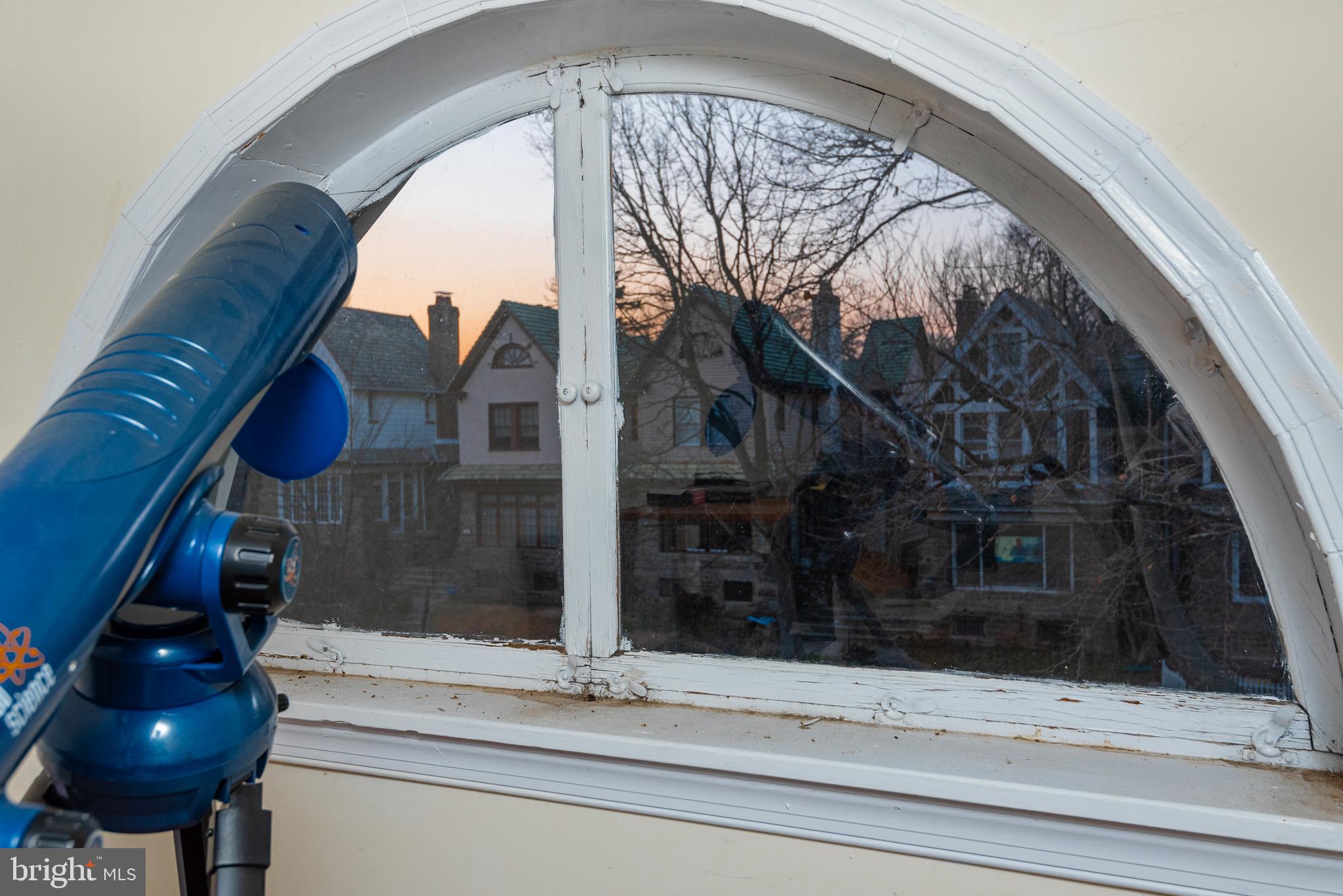 426 Glen Echo Road Philadelphia, PA 19119 - Photo 67 of 77 a view of entryway with a front door