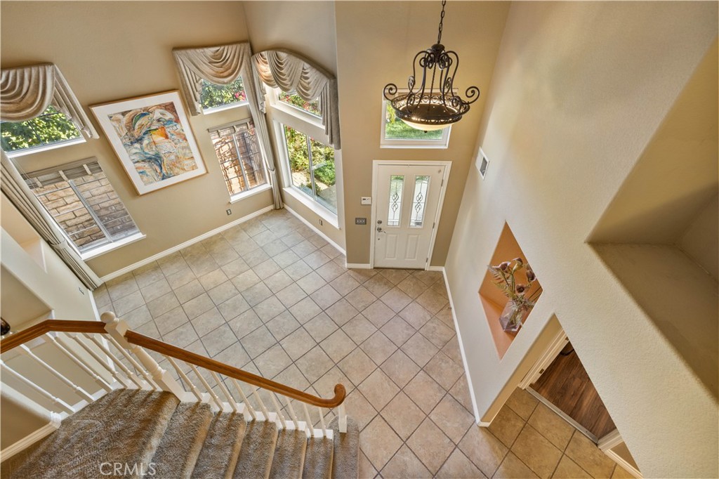 27729 Villa Canyon Road Castaic, CA 91384 - Photo 37 of 72 a view of front door with furniture