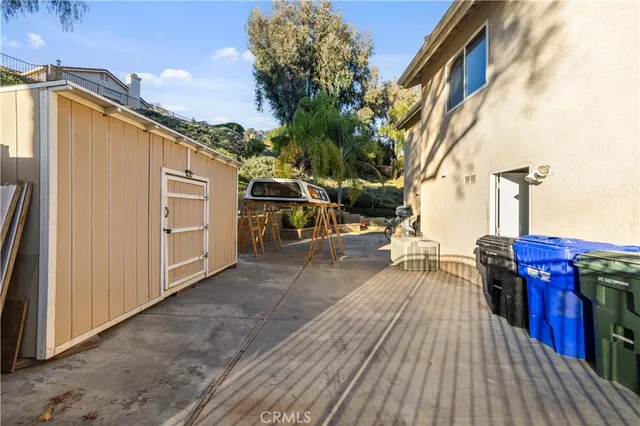 $820,000 | 27729 Villa Canyon Road, Castaic, CA 91384