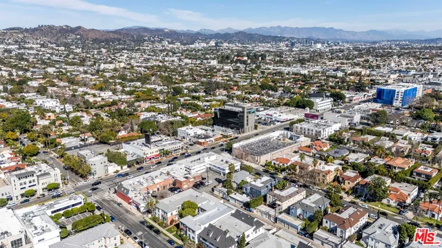 $1,650,000 | 139 North Harper Avenue, Los Angeles, CA 90048