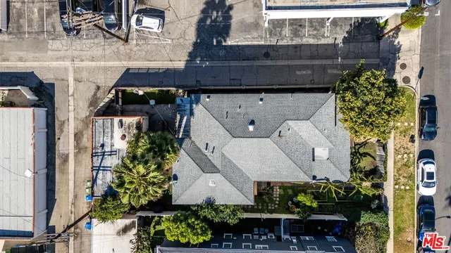 $1,650,000 | 139 North Harper Avenue, Los Angeles, CA 90048