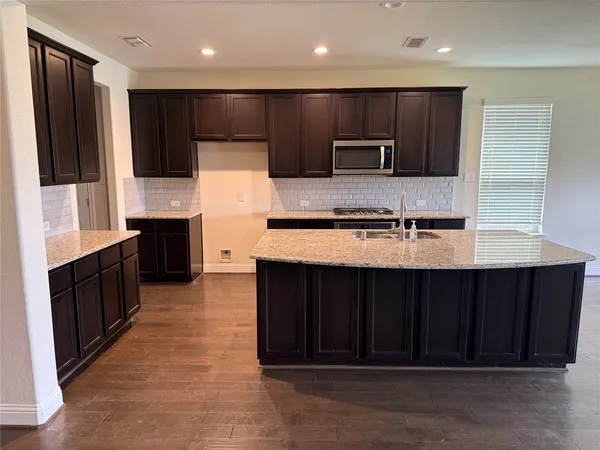 $3,200 | 6802 Tiger Trail, Katy, TX 77493