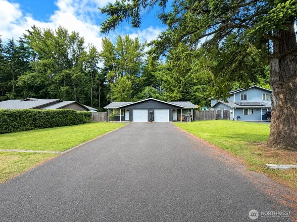 $584,950 | 8224 59th Avenue East, Puyallup, WA 98371